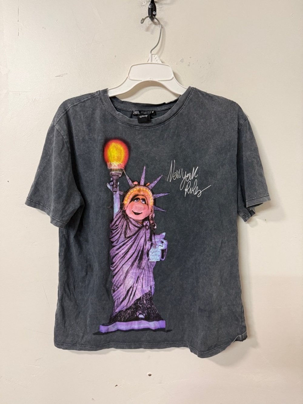 Zara Charcoal Tee with Purple Statue Graphic and Orange Flame